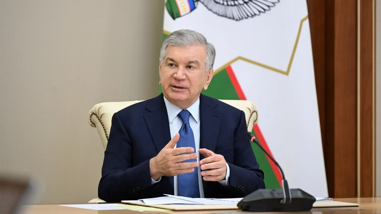 Shavkat Mirziyoyev at a presentation on livestock and poultry development measures