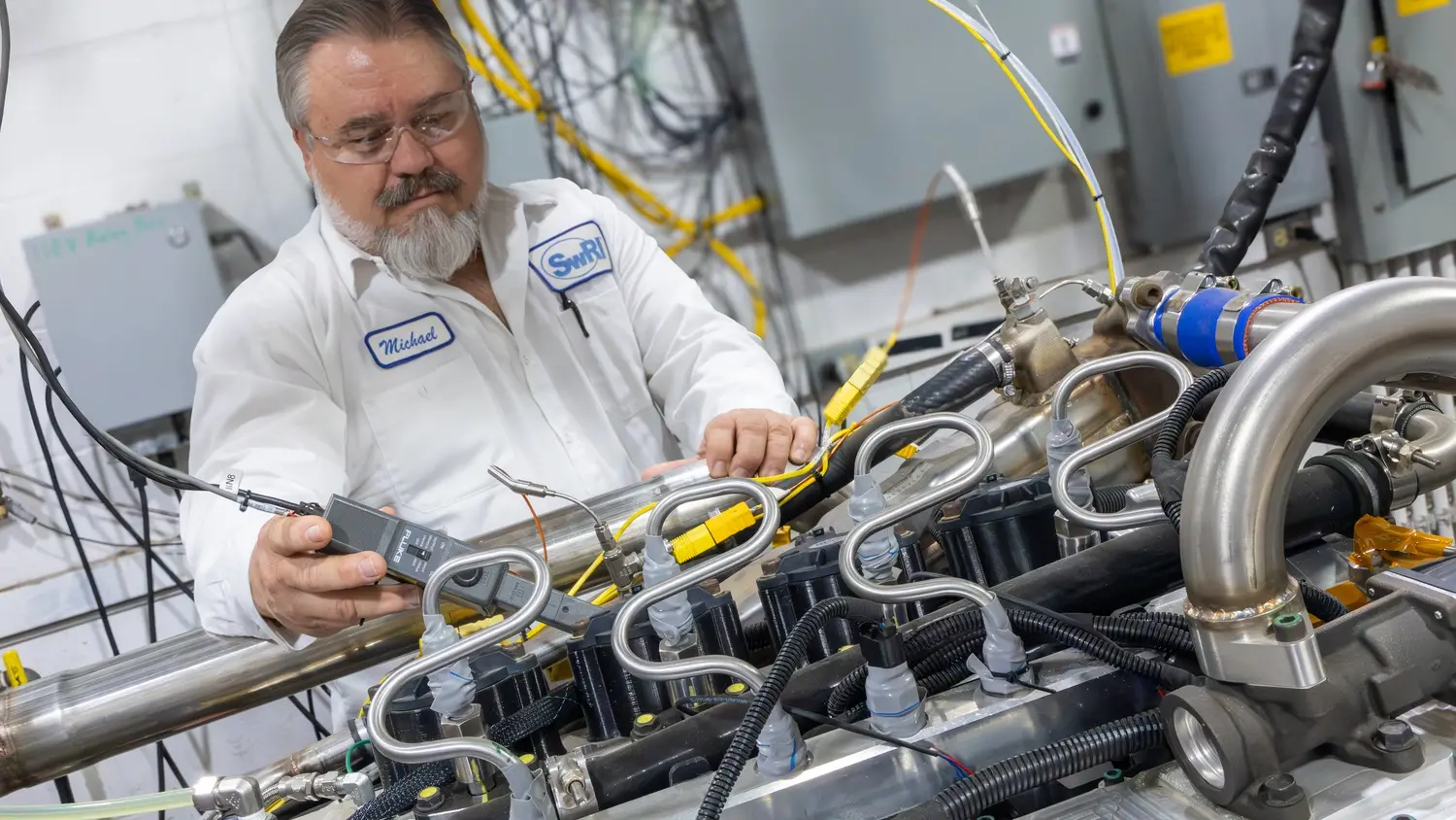 SwRI researcher works on a hydrogen engine for commercial vehicles